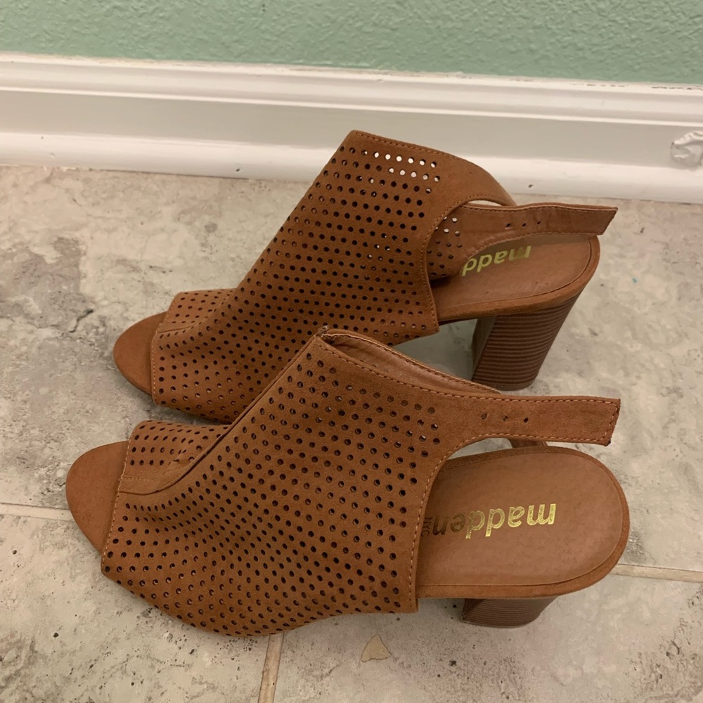 Madden - Brown Sandals never worn